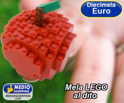 Mela LEGO          al dito